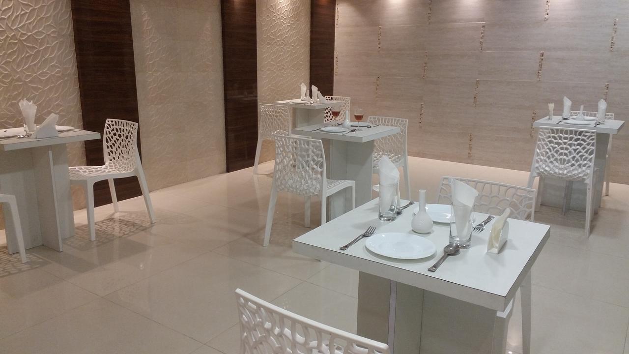 Hotel Ananya Calcutta  Esterno foto