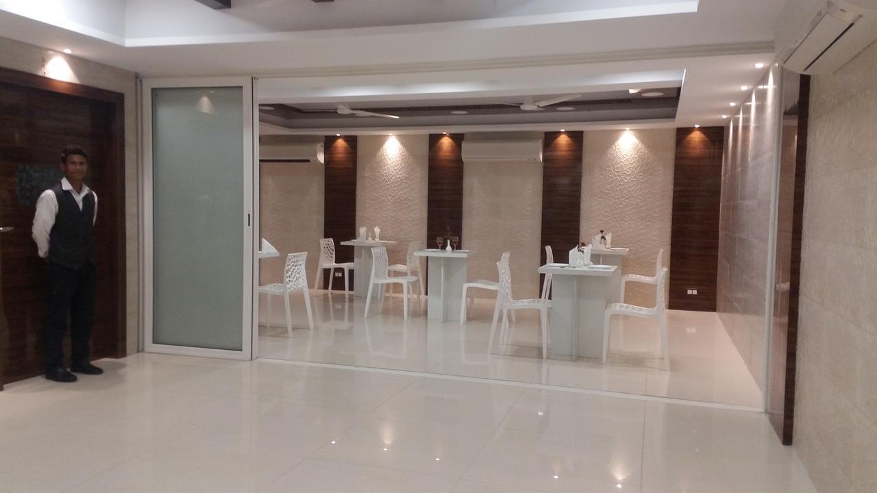 Hotel Ananya Calcutta  Esterno foto